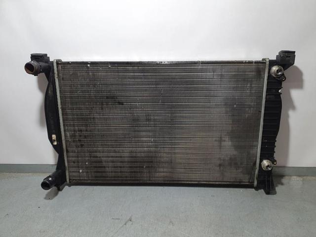 Chłodnica silnika 8E0121251AQ VAG