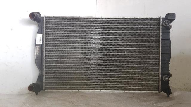 Chłodnica silnika 8E0121251L VAG