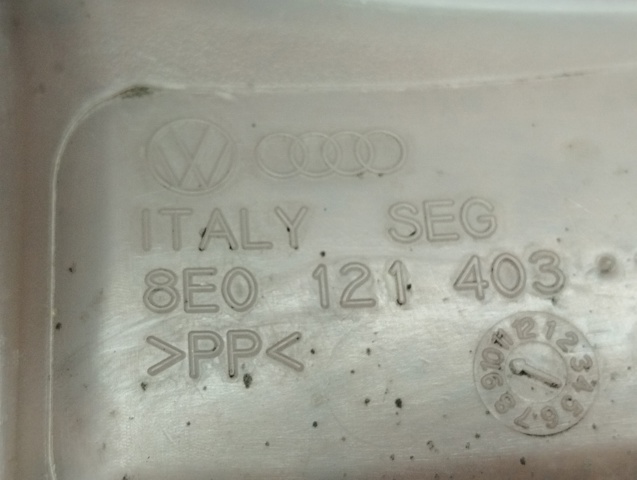 8E0121403 VAG