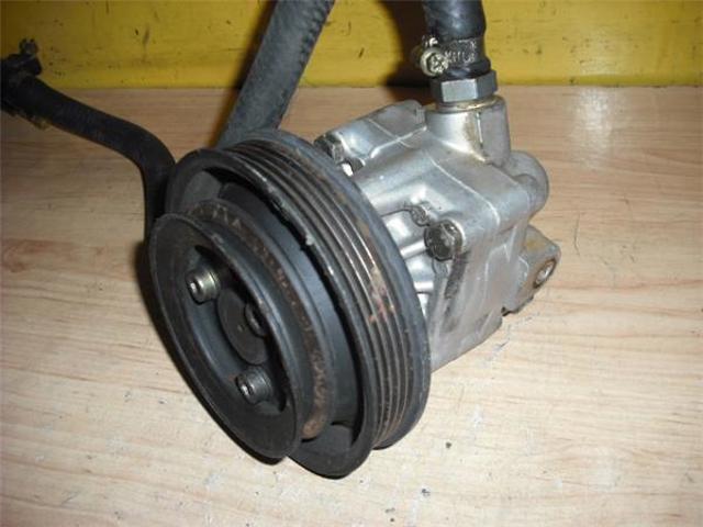 Pompa wspomagania hydraulicznego kierownicy 8E0145153H VAG