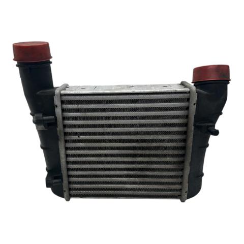 Chłodnica intercoolera 8E0145805S VAG