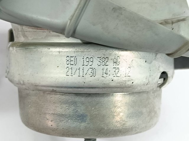 Poduszka (podpora) silnika prawa 8E0199382AG VAG