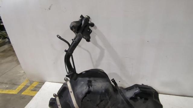 Zbiornik paliwa Audi A4 8EC