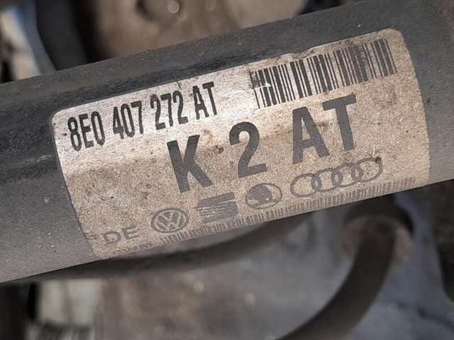 Półoś napędowa przednia prawa 8E0407272AT VAG