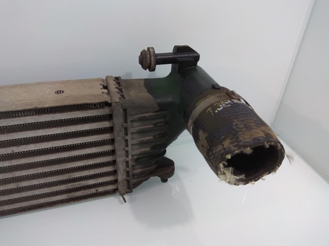 Chłodnica intercoolera 8E0650000 FIAT