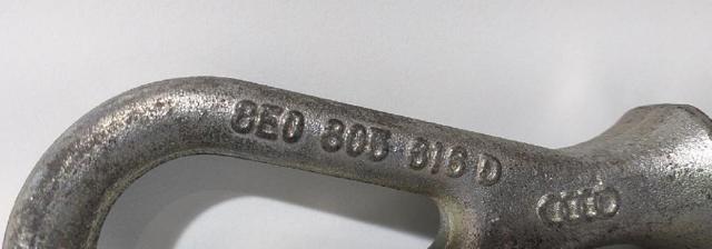 Hak holowniczy Audi A4 8E2