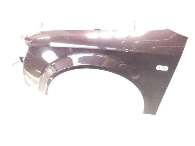 Błotnik przedni lewy 8E0821105B VAG