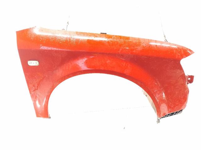 Błotnik przedni prawy 8E0821106B VAG