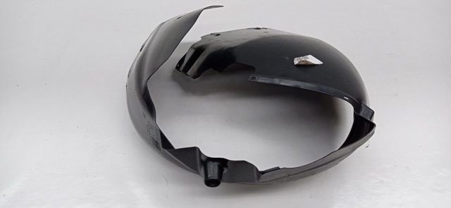 Nadkole błotnika przedniego prawe Audi A4 8E2