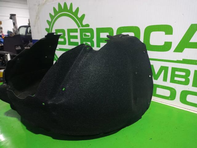 Nadkole błotnika przedniego prawe Audi A4 8E2