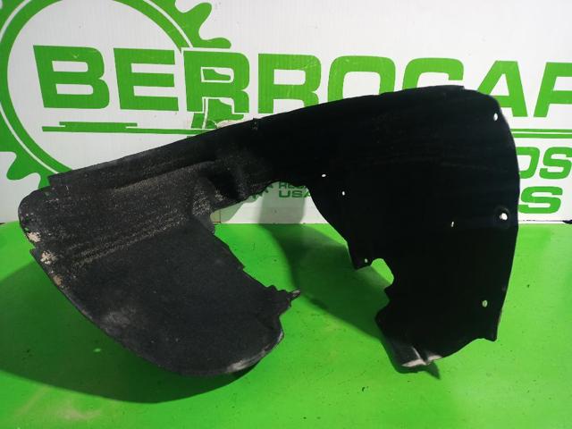 Nadkole błotnika przedniego prawe Audi A4 8E2