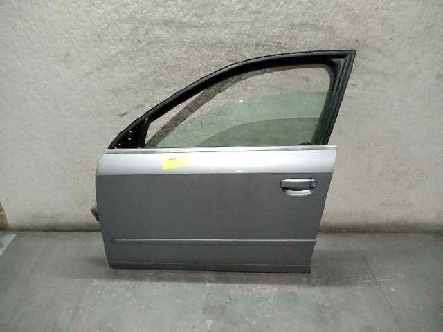 Drzwi przednie lewe 8E0831051L VAG