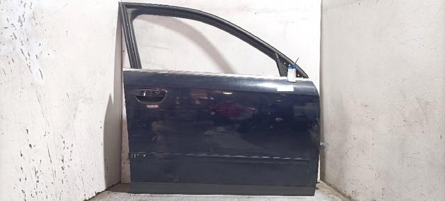 Drzwi przednie prawe 8E0831052 VAG