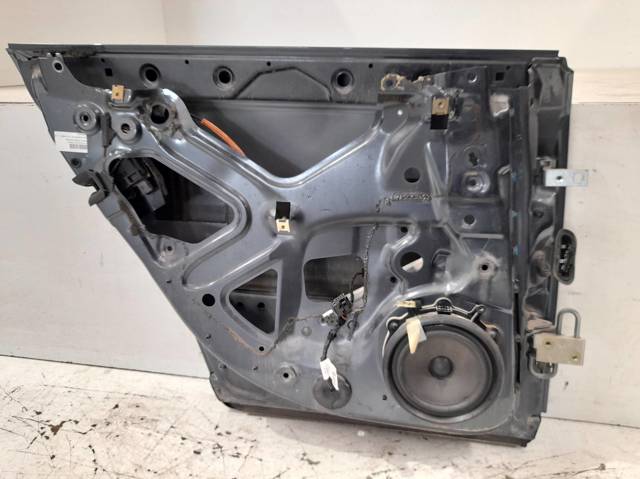 Drzwi tylne lewe 8E0833051 VAG