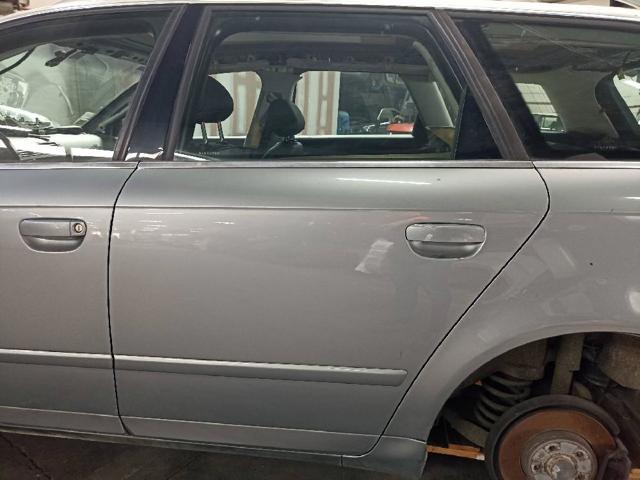 Drzwi tylne lewe 8E0833051J VAG