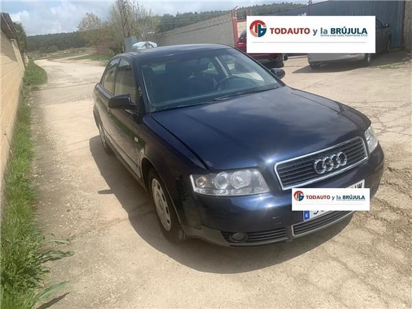 Drzwi tylne prawe 8E0833052 VAG