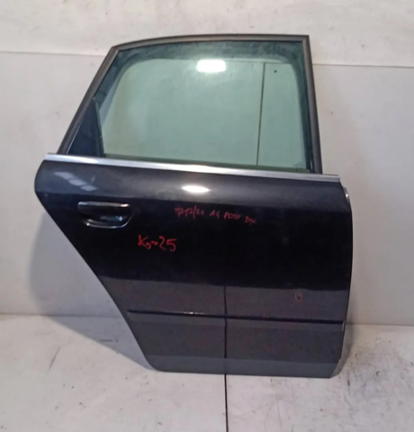Drzwi tylne prawe 8E0833052 VAG