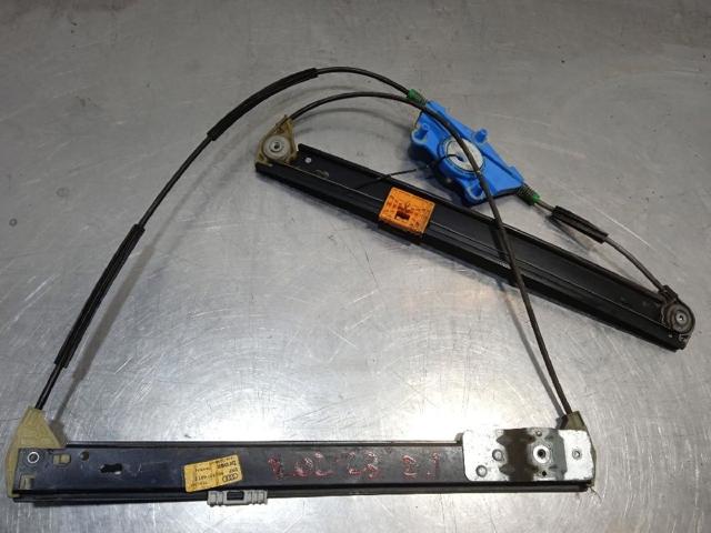 Mechanizm podnoszenia szyby drzwi przednich lewych 8E0837461C VAG