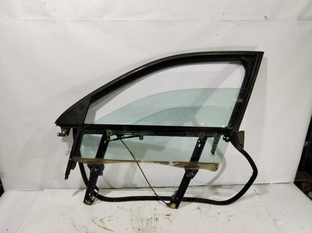 Mechanizm podnoszenia szyby drzwi przednich lewych 8E0837461C VAG