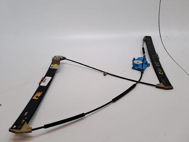 Mechanizm podnoszenia szyby drzwi przednich prawych 8E0837462C VAG