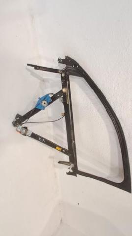 Mechanizm podnoszenia szyby drzwi przednich prawych 8E0837462C VAG