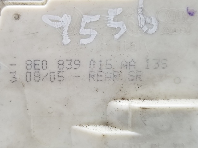 Zamek drzwi tylnych lewych 8E0839015AA VAG