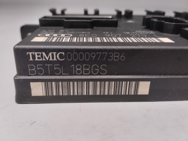 Blok komfortu 8E0907279L VAG