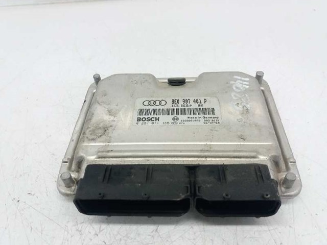 Sterownik silnika 8E0907401P VAG