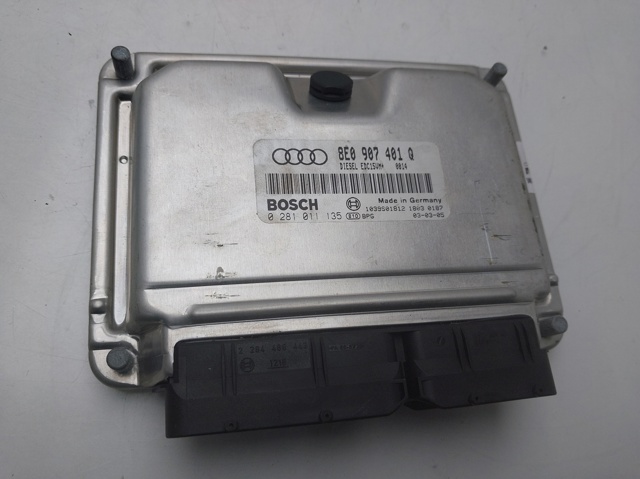 Sterownik silnika 8E0907401Q VAG