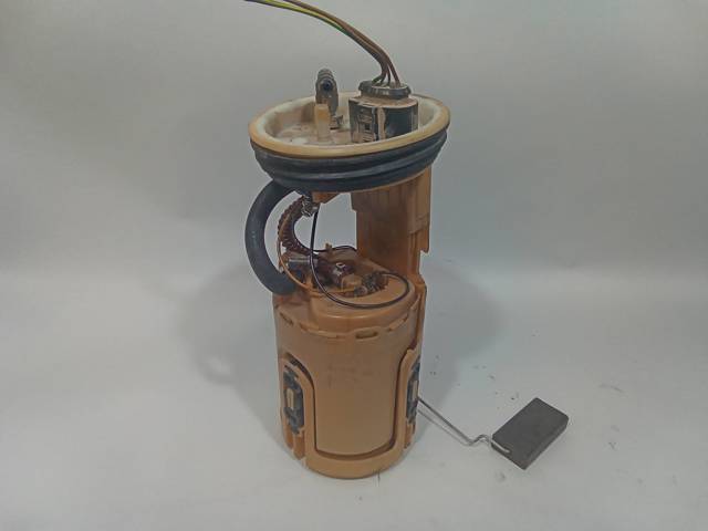 Moduł pompy paliwowej z czujnikiem poziomu paliwa 8E0919051A VAG