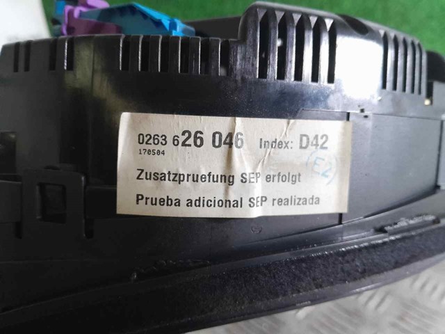 Deska rozdzielcza 8E0920900N VAG