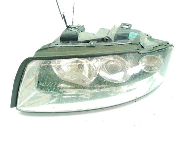 Reflektor lewy 8E0941003F VAG