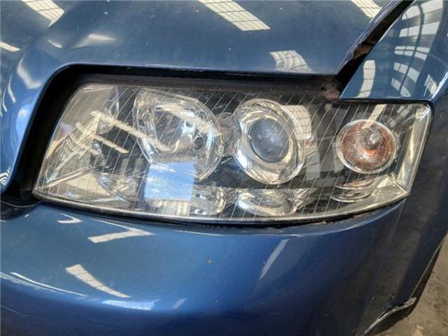 Reflektor lewy 8E0941003F VAG