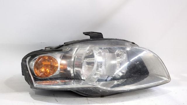 Reflektor prawy 8E0941004AJ VAG