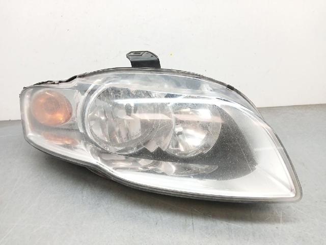 Reflektor prawy 8E0941004AJ VAG