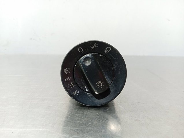 8E0941531A VAG