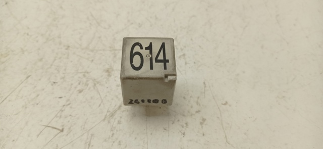 8E0951253 VAG
