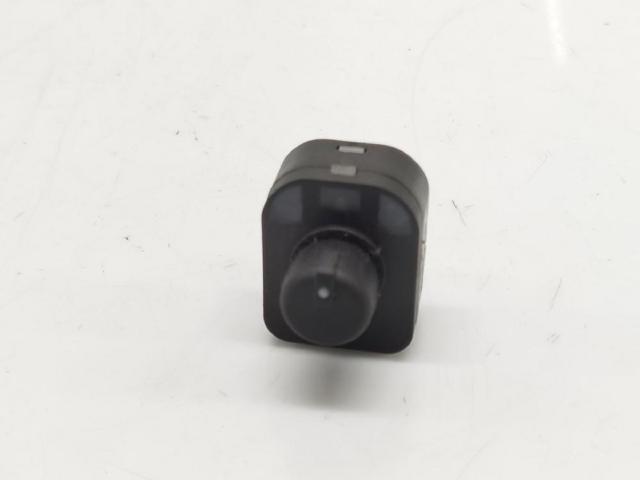 8E0959565 VAG