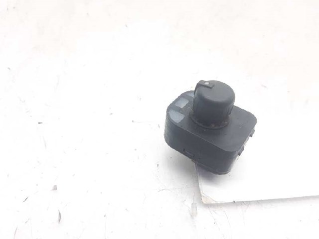 8E0959565 VAG