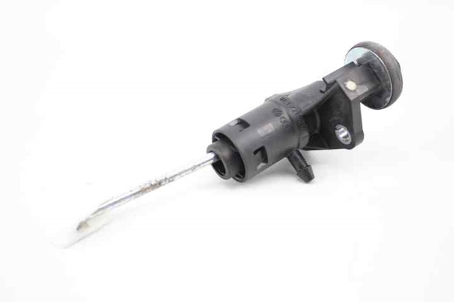 Cylinder sprzęgła główny 8E1721401 VAG