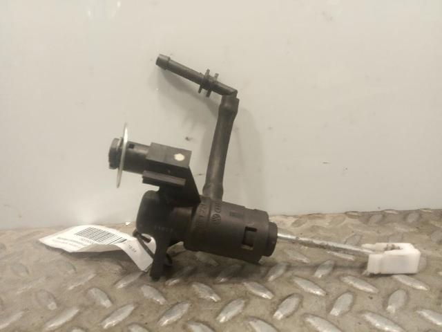 Cylinder sprzęgła główny 8E1721401AJ VAG