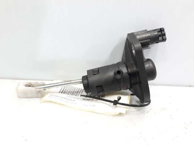 Cylinder sprzęgła główny 8E1721401AJ VAG