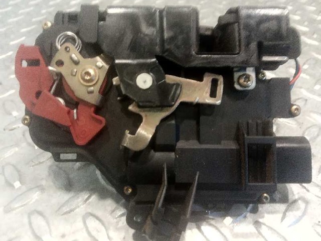 8E1837016C VAG