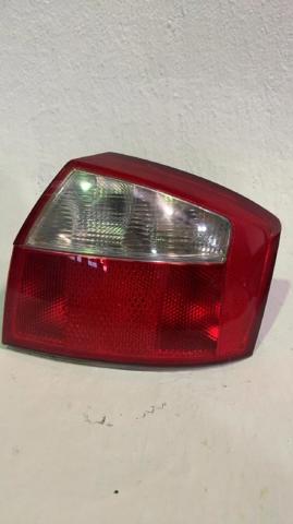 Lampa zespolona tylna prawa 8E5945218 VAG