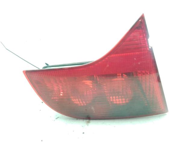 Lampa zespolona tylna lewa wewnętrzna 8E9945093A VAG