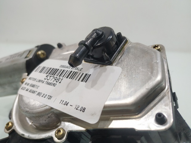 Silniczek wycieraczki tylnej szyby 8E9955711C VAG