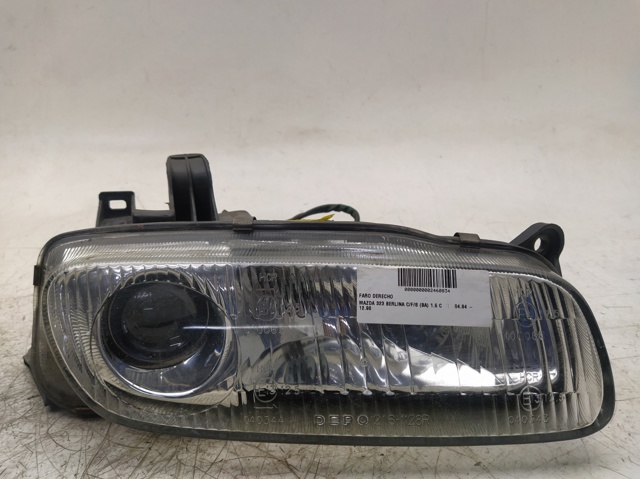 Reflektor prawy Mazda 323 BA