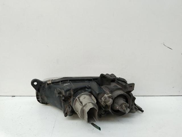 Reflektor prawy Mazda 323 BA