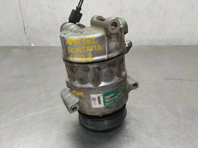 Sprężarka klimatyzacji 8FK351316141 VAG
