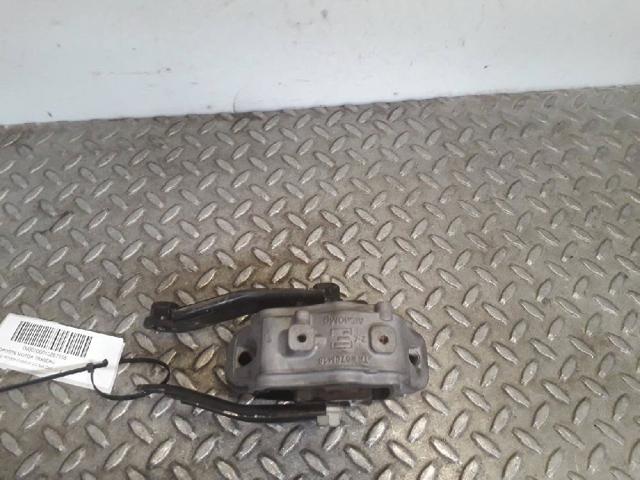Poduszka (podpora) silnika dolna 8G9N6L063FB LAND ROVER